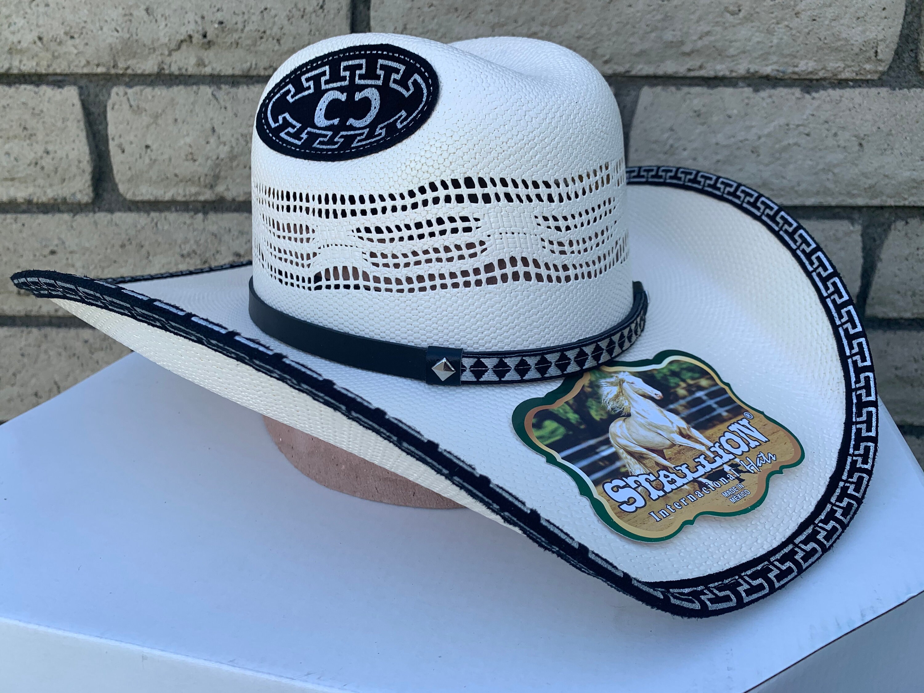 Men's Western Hat. Sombrero Vaquero 