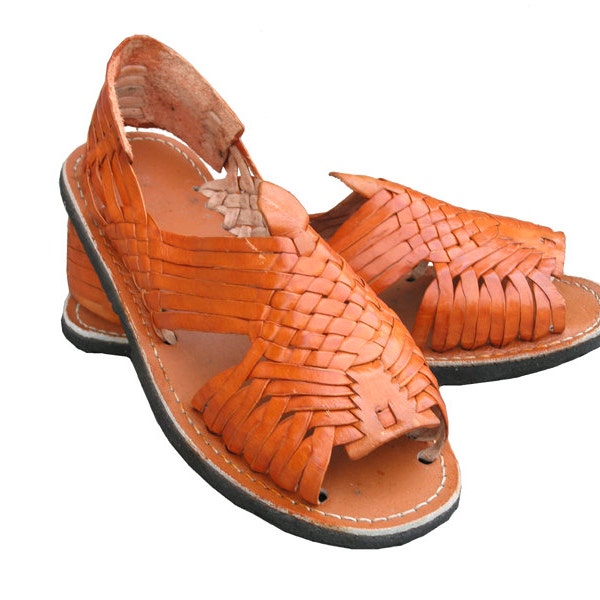 Men's Mexican leather Huarache sandals. Huaraches Mexicanos.