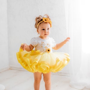 Sunflower First Birthday Outfit, Baby Girl First Birthday Outfit, Sunflower Outfit, Baby Girl Outfit Set, Yellow Outfit Tutu Set