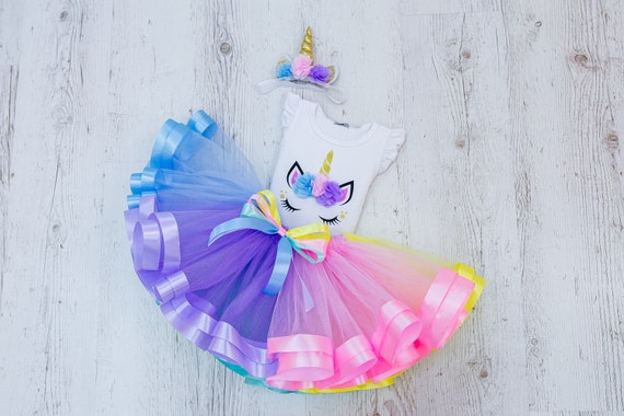 Unicorn Costume Rainbow Face Girls T-Shirt Unicorn Costume Rainbow Face Girls T-Shirt
