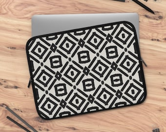 Boho Laptop Sleeve – Black & White Geometric Neoprene Computer Case
