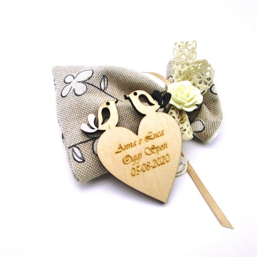 Wooden wedding magnet, heart with birds, personalized magnet, wedding favors, wedding gift, party gift, handmade, made in Italy