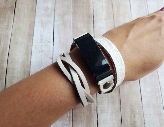 White Leather Fitbit Inspire HR Inspire 2 Watch Band Handmade Braided  Vintage Style Unisex Embossed Leather Wrap Strap for Fitbit Inspire 