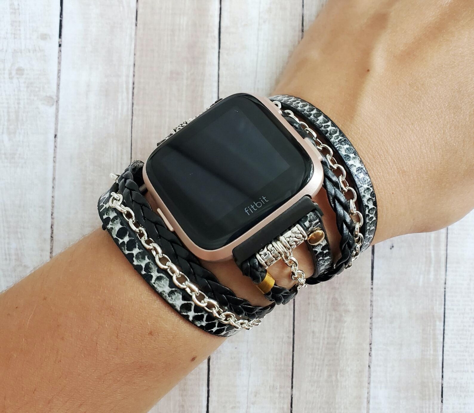 fitbit versa style