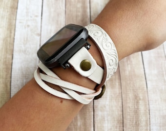 Bracelet de montre wrap tressé blanc pour Fitbit Versa 4 bandes Fitbit SENSE 2, bracelet en cuir unisexe en relief pour montre Fitbit, cadeau unique