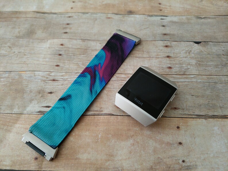 fitbit ionic purple
