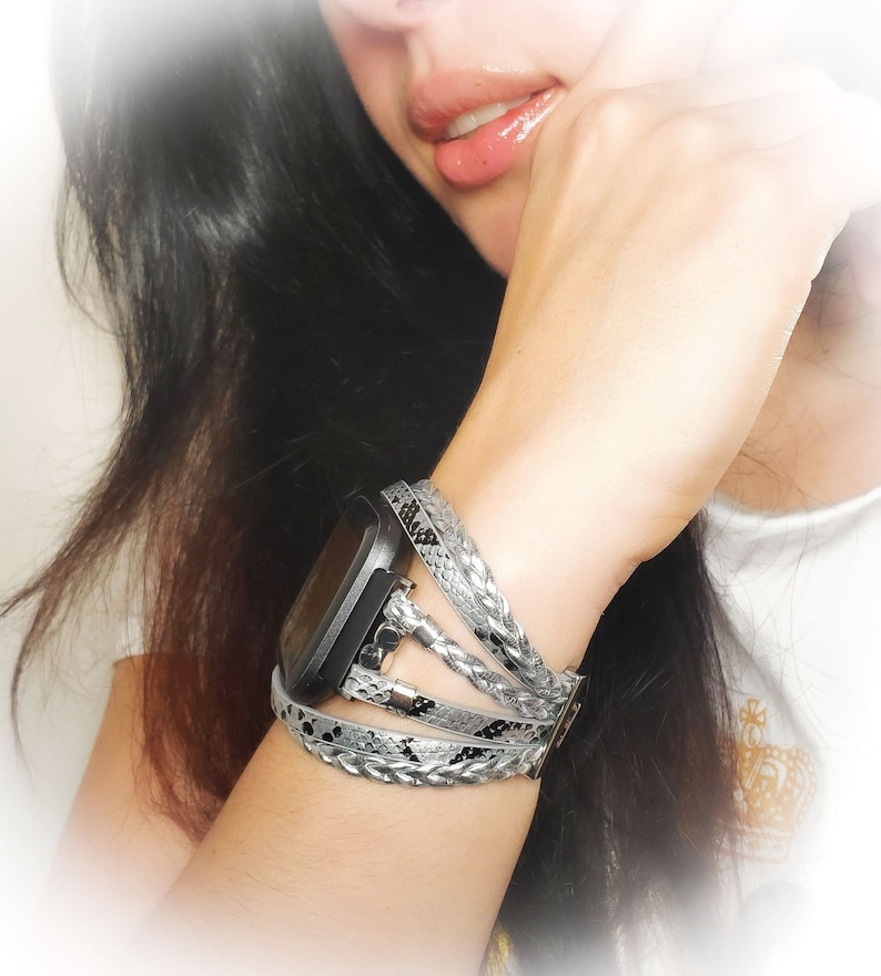 Armband för Fitbit SENSE 2 och Versa 4, snyggt ormmönster-klockarmband i flera lager bild 2