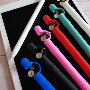 Estuche para lápices Apple, funda protectora de silicona antichoque para lápiz Apple Colgante con dije de letra dorada plateada personalizada para lápiz IPad Pro