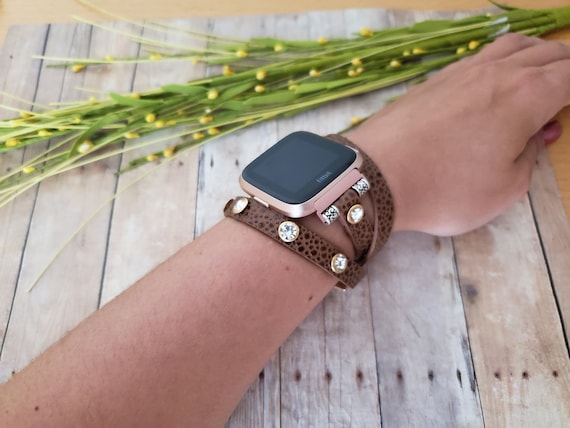 cheetah print fitbit versa band