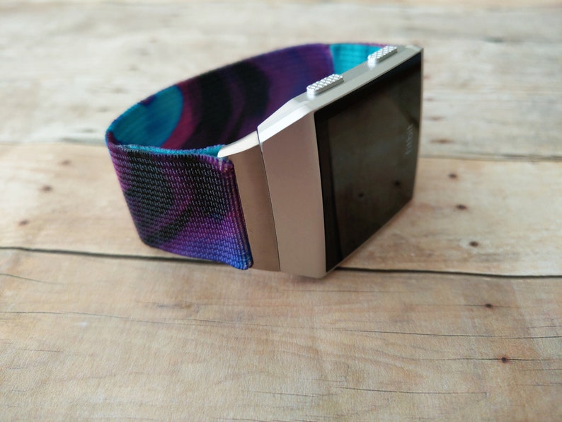 fitbit ionic purple