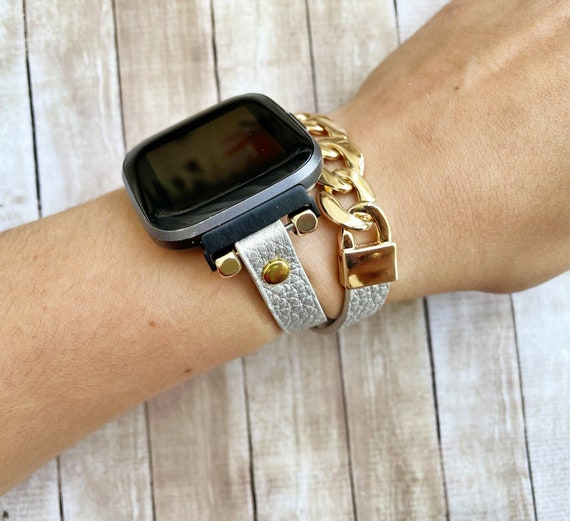 Fitbit versa deals silver strap