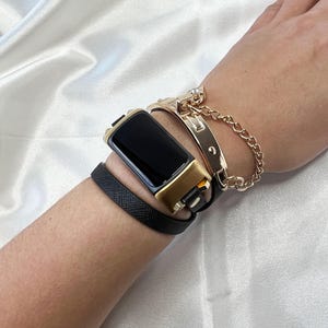 Snake Skin Print Fitbit Charge 5/6 Band: Fashion Bracelet