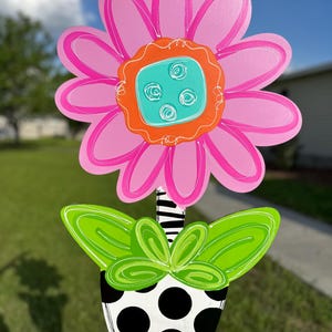 Funky Flower Door Hanger - Flower Door Hanger - Spring Door Hanger - Summer Door Hanger - Personalized Door Hanger - Spring Door Decor