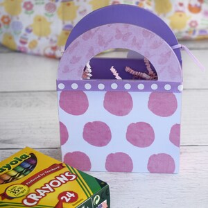Decoupaged Wooden Crayon Holder: Lavender & Pink, 24 Crayola Crayons