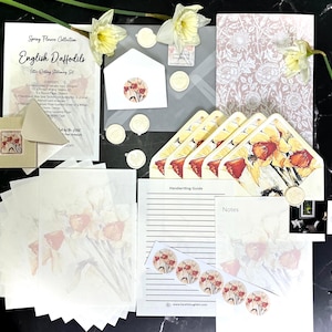 Papel para escribir cartas con aroma a narcisos primaverales de lujo, regalo hecho a mano, sobres vintage con forro de marfil, papel de regalo floral de William Morris.