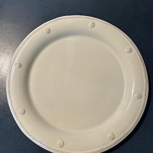 Juliska &quot;Berry and Thread&quot; Dinner Plate