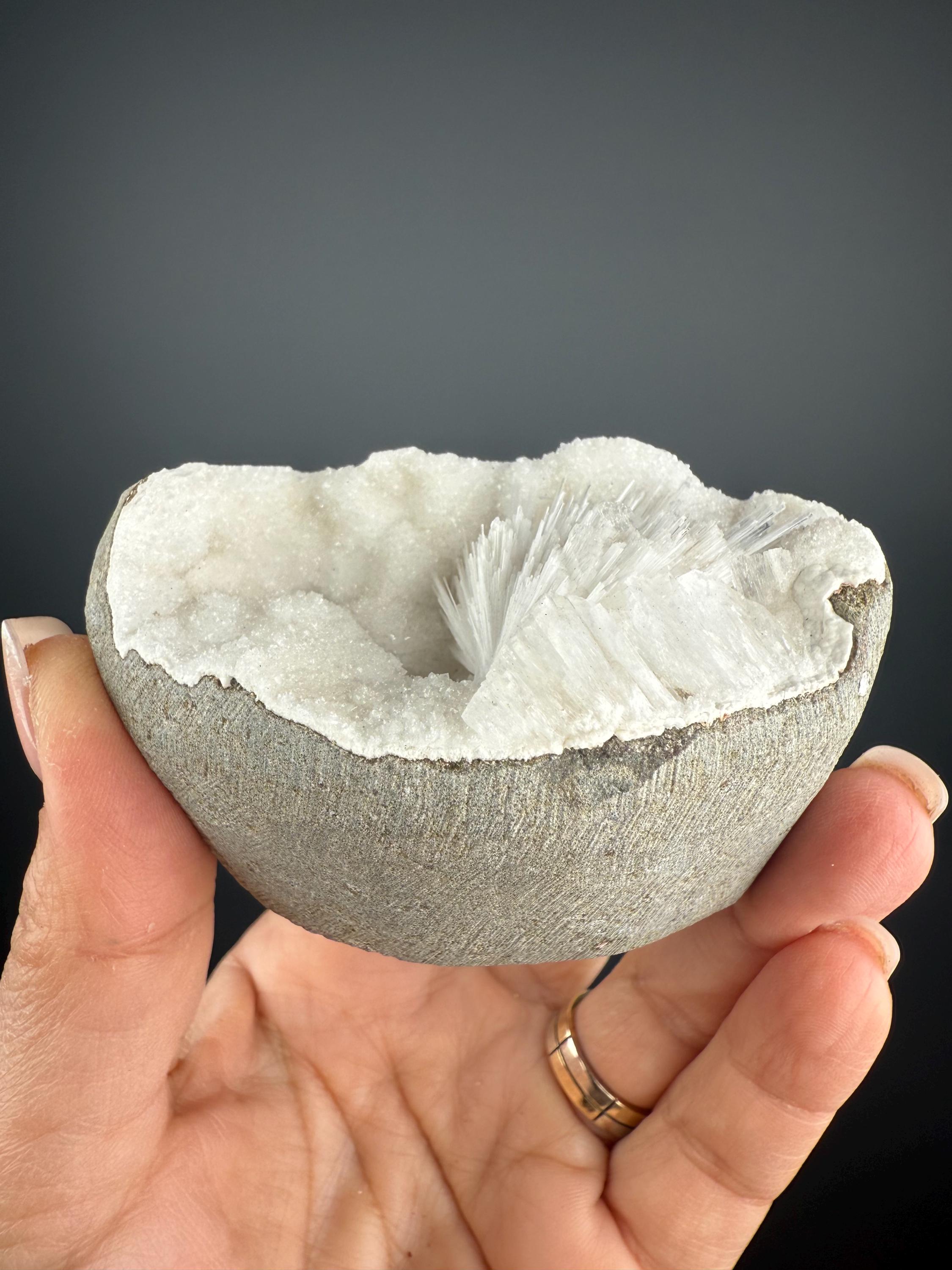 スノーカルセドニー標本にホワイトスコレサイトスプレー - Etsy 日本