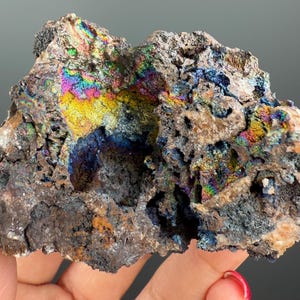 Irisdecent Colorful Goethite Crystal