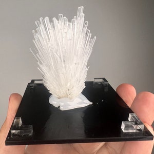 Neu eingetroffen! Weißes Scolecit Specimen