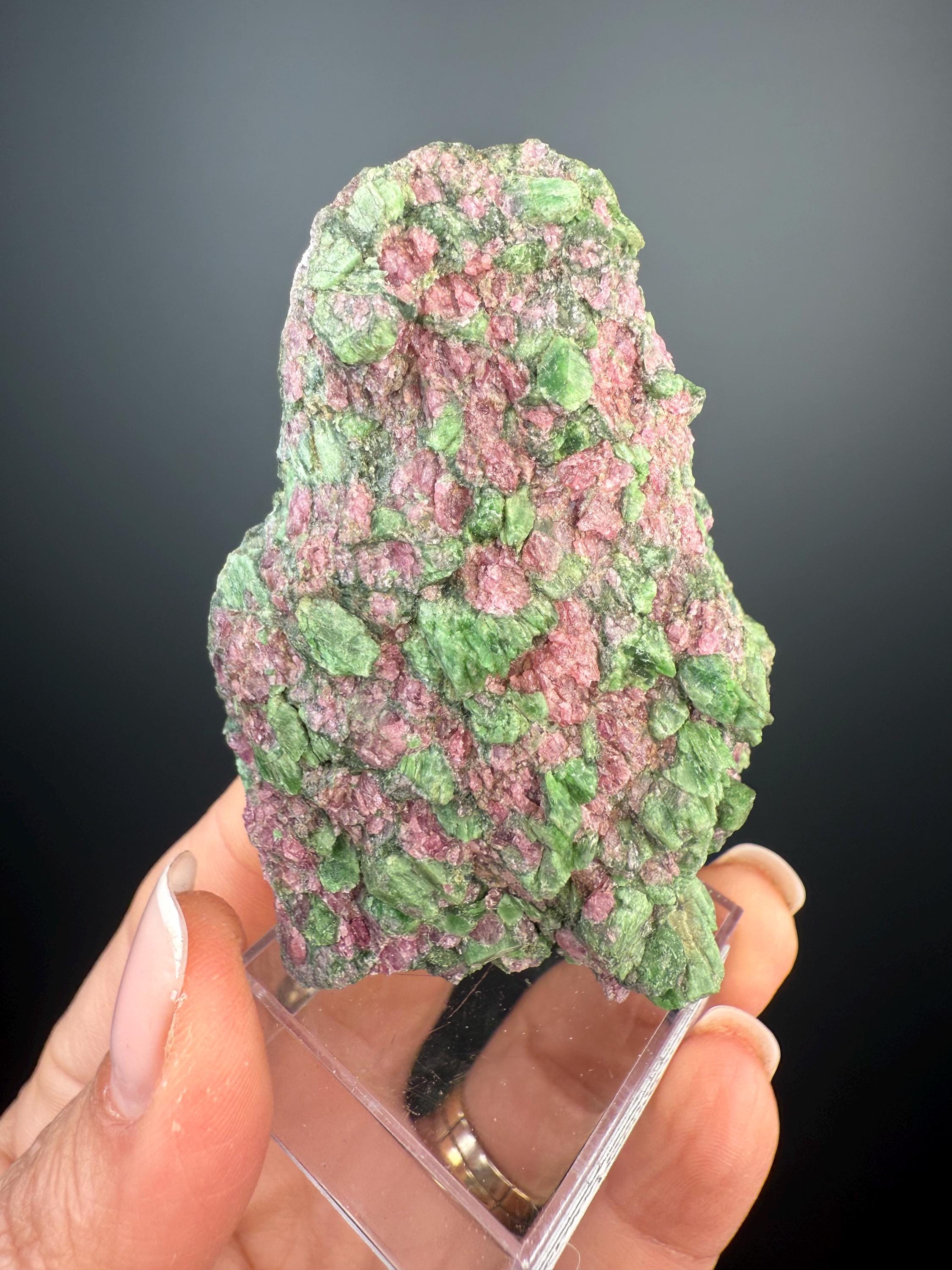 Rare! Pyrope Garnet with Chrom Diopsite Specimen