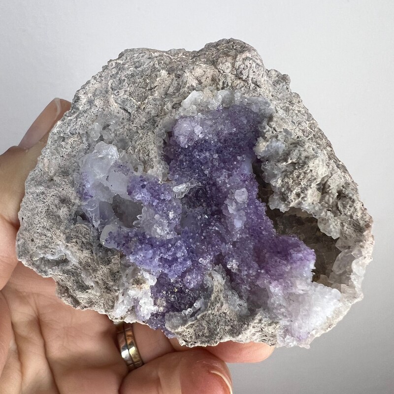 Chalcedony Geode - Etsy