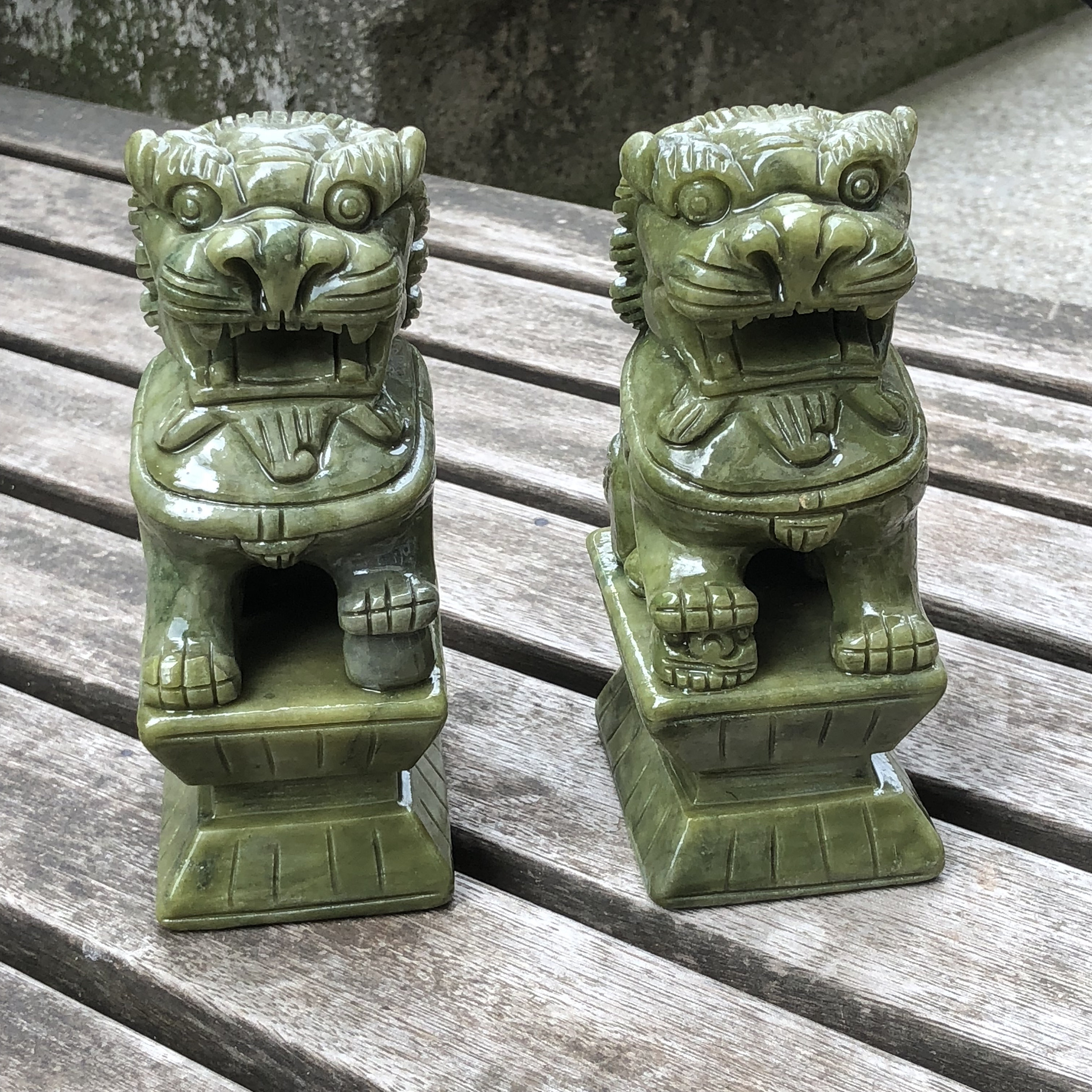 Green Jade Fu Dog (foo Dog) Guardian Gemstone Huge Carving