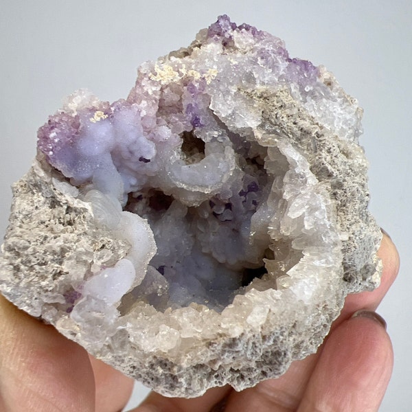 Chalcedony Geode - Etsy