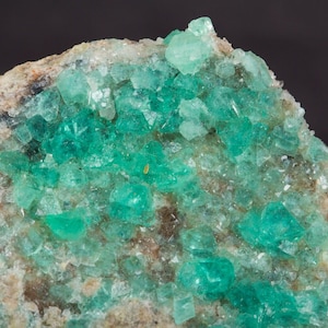 Super Color! Blue-Green Fluorite Crystal