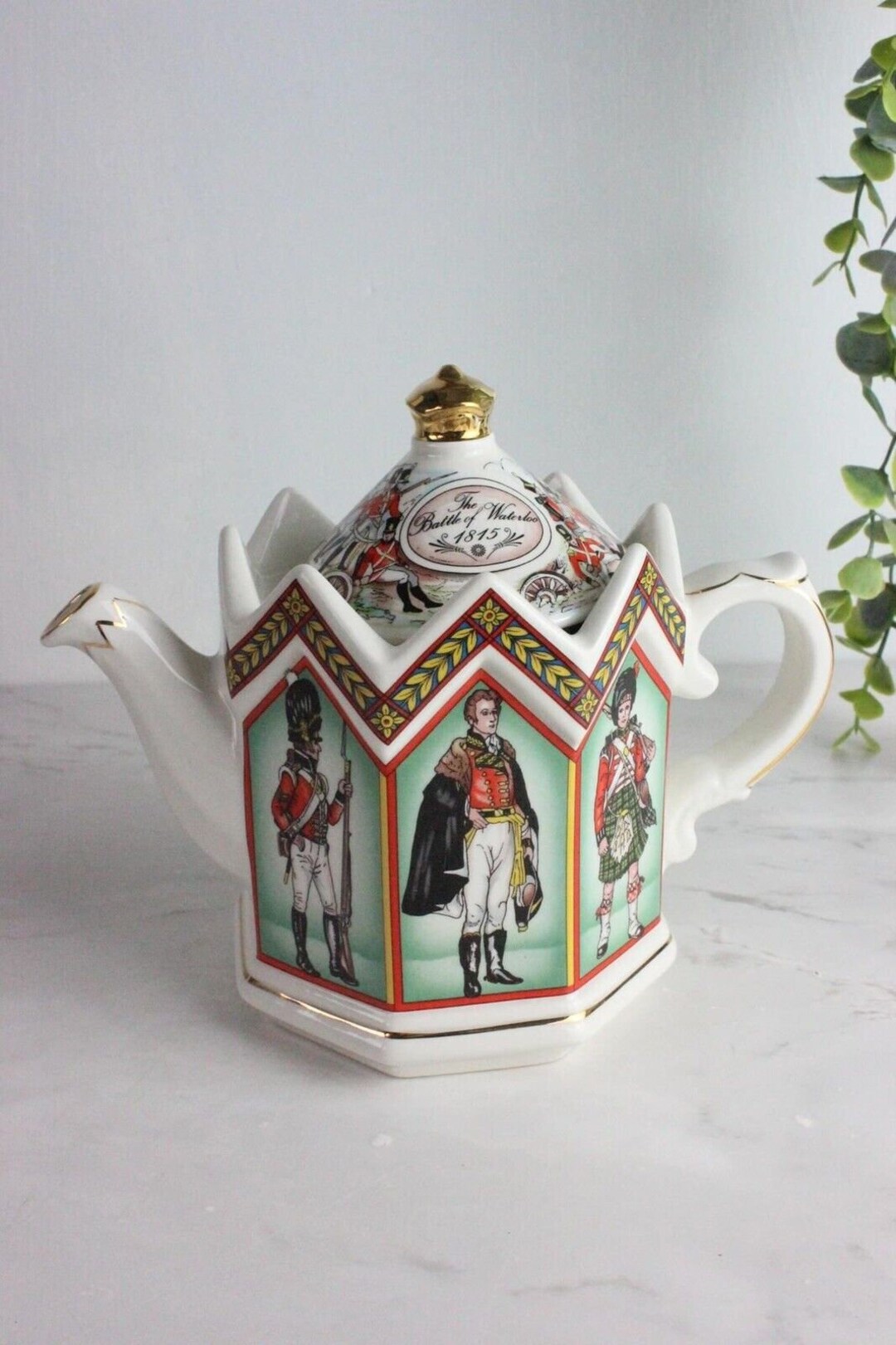 RARE Sadler Teapot the Battle of Waterloo 1815 Duke of Wellington