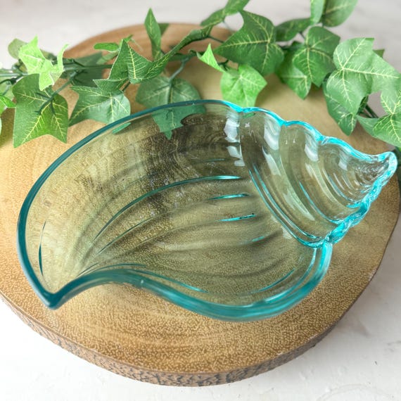 Shell shaped glass trinket dish - Blue seashell tray
