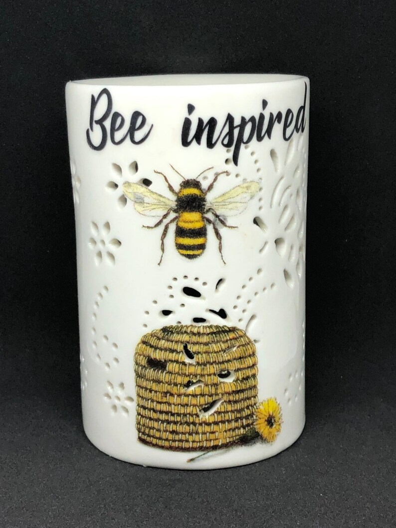 bee tealight holder bumble bee decor Bumble bee ceramic burner Bee inspired wax burner bee warmer bee melts