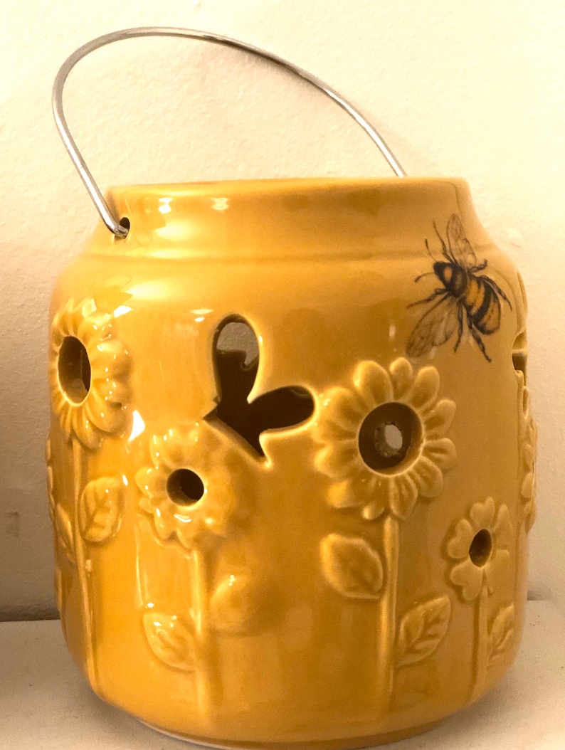 Tea light holder bee lantern floral bee lantern daisy tea Etsy