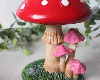 Queimador de incenso de refluxo em forma de cogumelo – Ornamento lúdico em forma de cascata de fumaça com cones grátis | Decoração para casa no estilo floresta