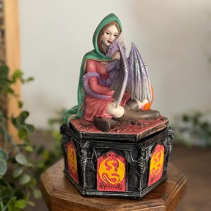 Dragon resin trinket box
