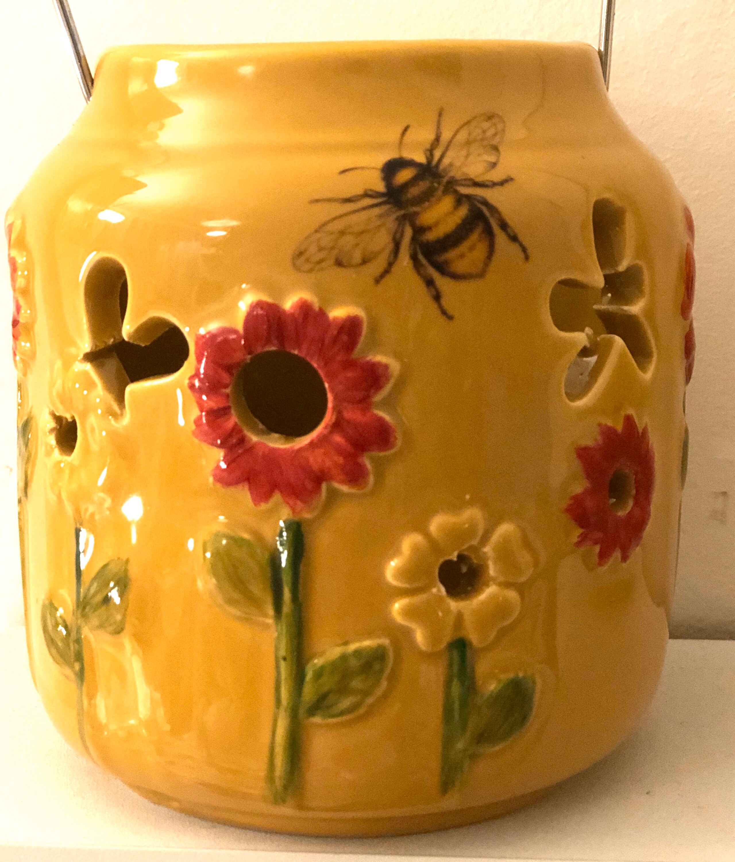 Tea light holder bee lantern floral bee lantern daisy tea Etsy