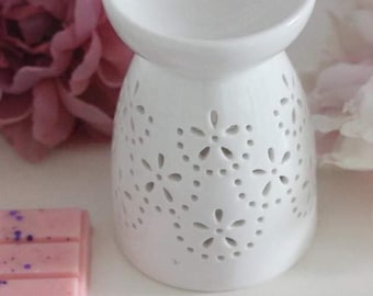 Wax burner, White  wax burner, wax burner, White wax warmer, wax melt warmer, burner gift, wax burner, melt and burner set, melts