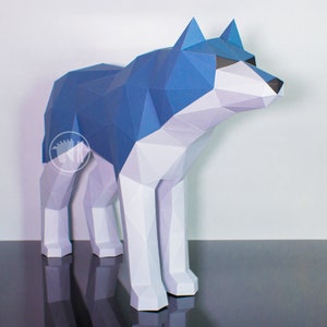 Wolf Papercraft Template, DIY Wolf Pattern, Low Poly Wolf Paper Craft ...