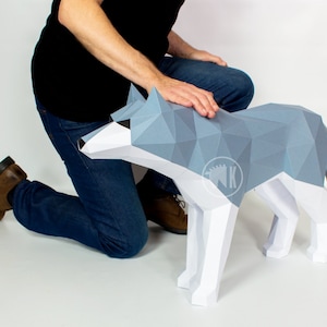 Wolf Papercraft Template, DIY Wolf Pattern, Low Poly Wolf Paper Craft, 3D Papercraft Wolf, PDF Printable Dire Wolf - Instant Download