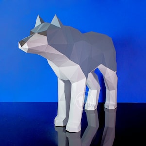 Wolf Papercraft Template DIY Wolf Pattern Low Poly Wolf - Etsy