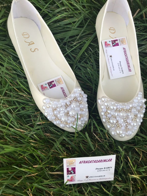 pearl wedding shoes for bride