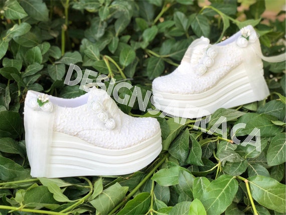 Converse wedge deals wedding shoes