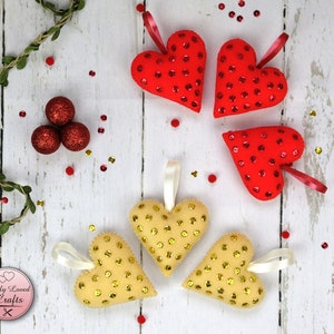 Felt Christmas Tree Ornaments Set of 6| Red and Gold Heart with Sequins | Christmas Decoration| Holiday Decor| Stocking Filler