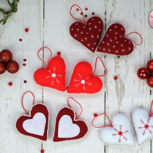 Feutre Coeurs Décoration de Noël, Cadeau de Noël, Décor de vacances, Décorations brodées, Ensemble de 8 Feutre Décoration, Décor Skandinavian