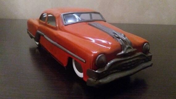 vintage tin car