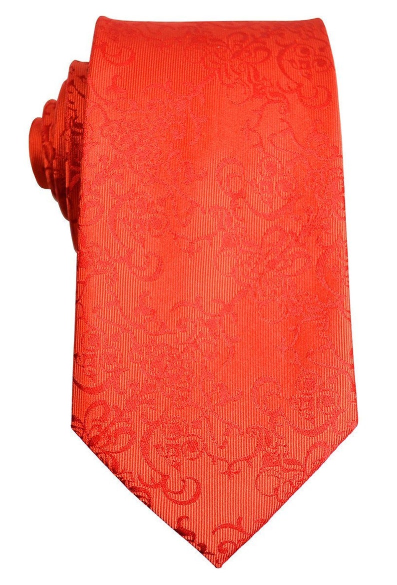 Red Vines Silk Tie and Pocket Square