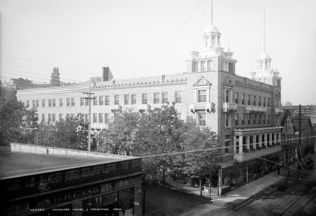 1908 Douglas House Houghton Michigan Vintage Photograph Etsy