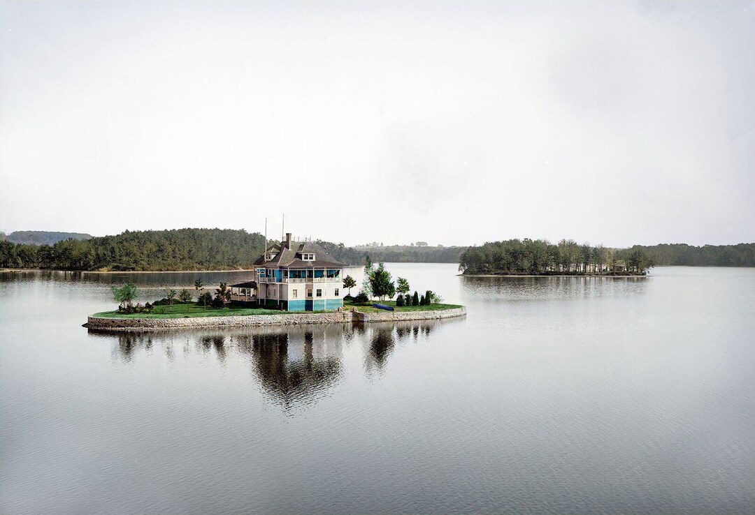 1906 Island House Lake Quinsigamond MA Old Photo 13 X 19 Etsy
