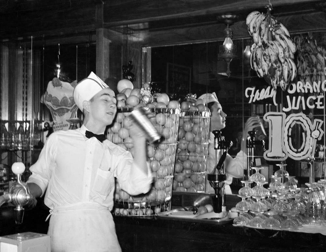 19351942 Soda Jerk at Work Old Photo 8.5 X 11 Art Print Etsy Ireland