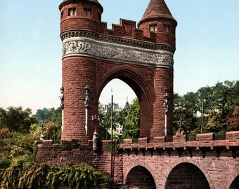1905 Memorial Arch, Hartford, Connecticut Vintage Photograph 8.5" x 11" Art Print
