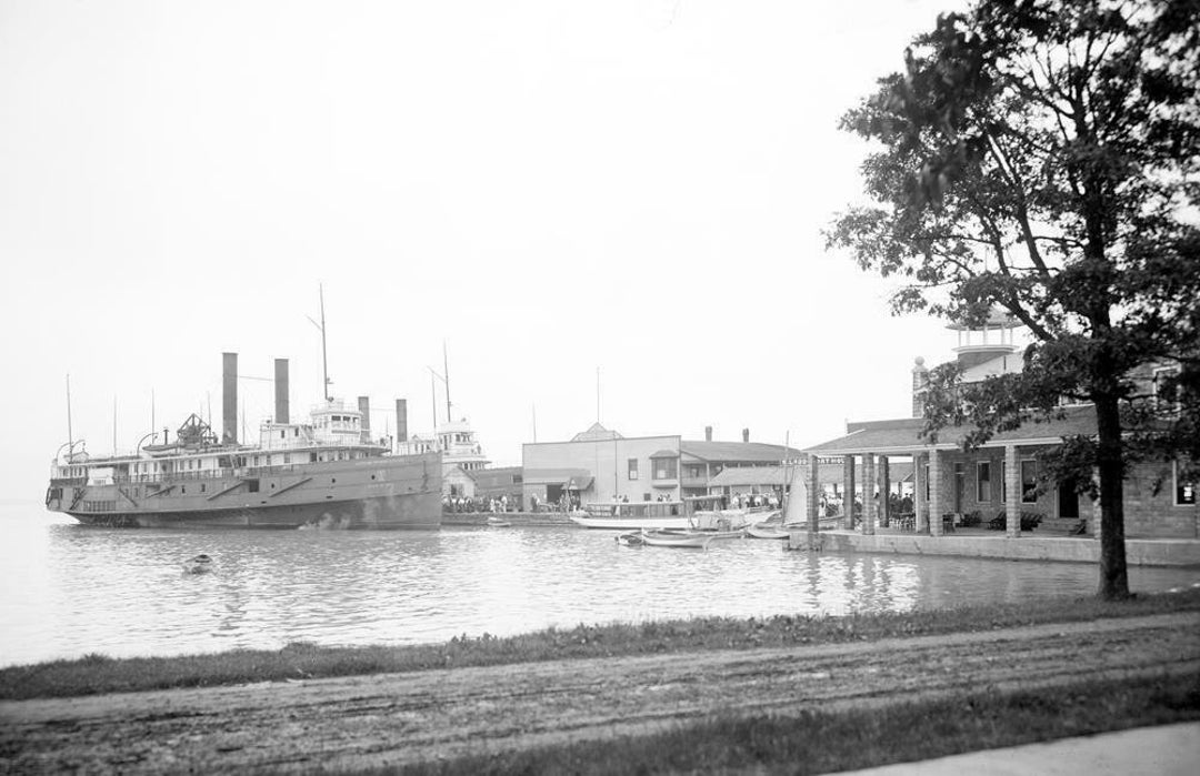 1906 Fox's Dock, Putinbay, Ohio Old Photo 11 X 17 Art Print Etsy
